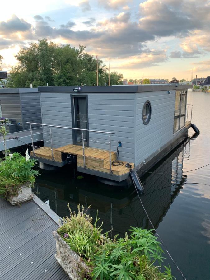 New Houseboat 2 Bedrooms Zwartsluis Extérieur photo